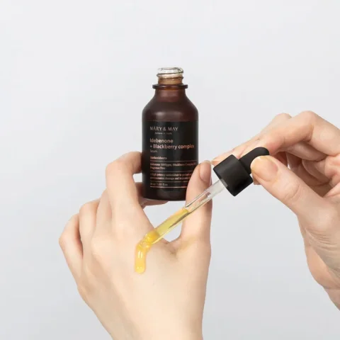 Idebenone + Blackberry Complex Serum_1